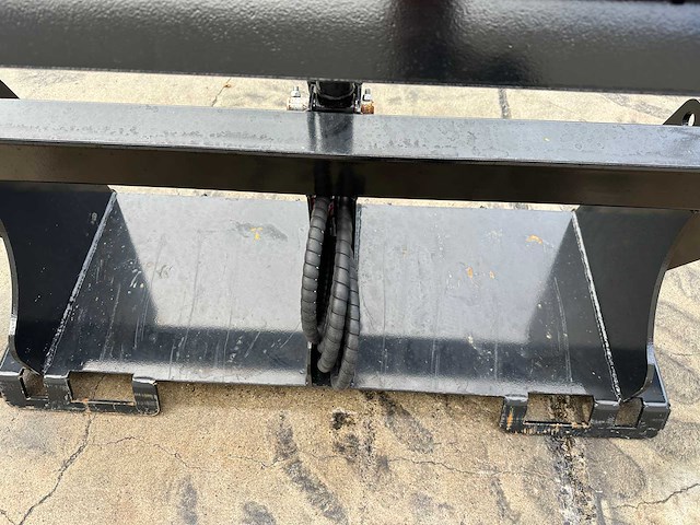 Giyi - 2025 - fr70 - voorzetapparatuur - pistesleep - afbeelding 10 van  10