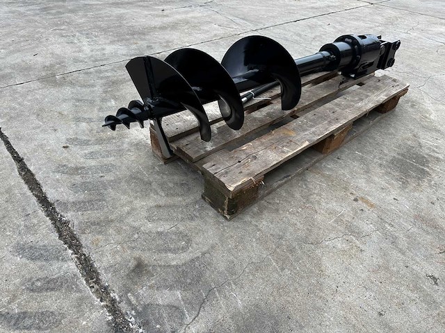 Giyi - 2025 - grondboor - afbeelding 8 van  10