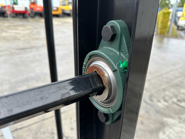 Giyi - 2025 - hbc85 - voorzetapparatuur - balenklem - afbeelding 4 van  13