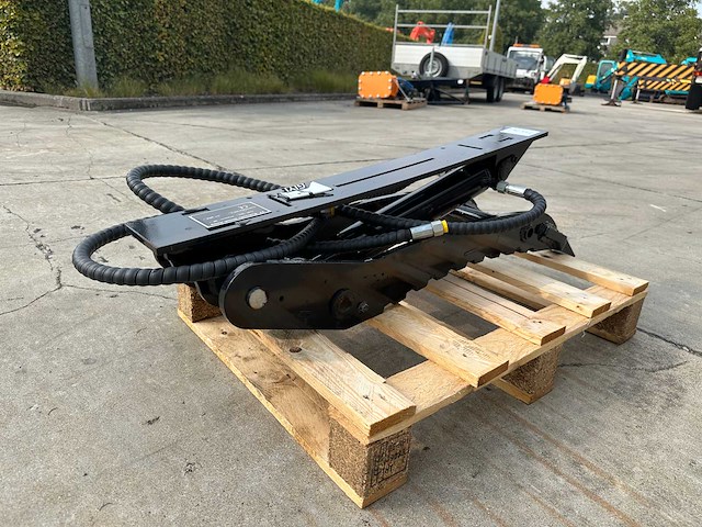 Giyi - 2025 - mzj - duimklem - afbeelding 9 van  10