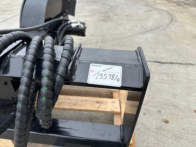 Giyi - 2025 - sg45 - stobbenfrees passend op schranklader - afbeelding 2 van  11