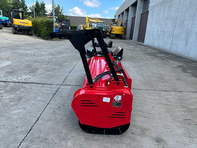 Giyi - 2026 - 72 - mulcher - afbeelding 12 van  14
