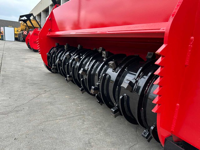 Giyi - 2026 - 72 pro - mulcher - afbeelding 15 van  15