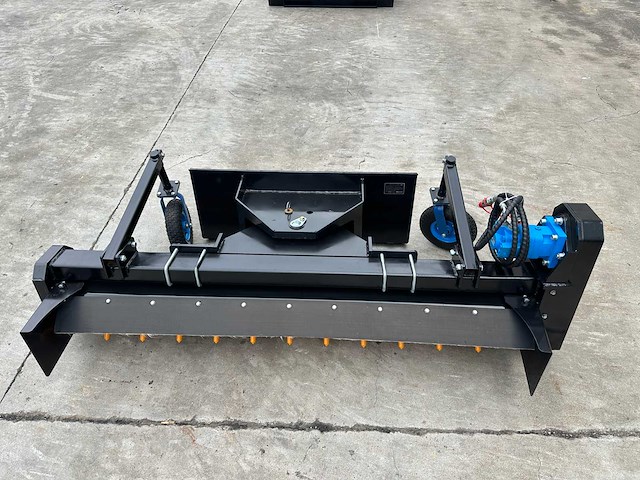 Giyi - 2026 - lpr71 - verticuteermachine - afbeelding 19 van  19