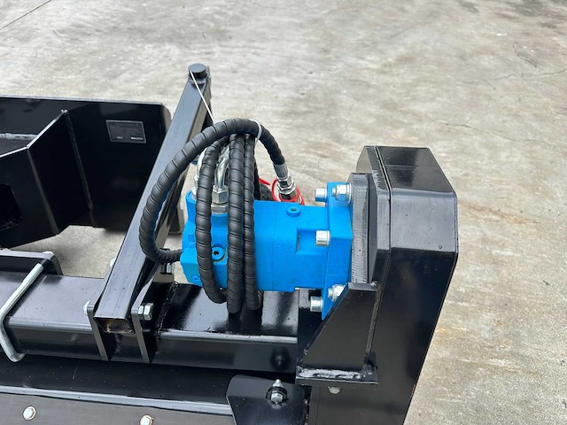 Giyi - 2026 - lpr71 - verticuteermachine - afbeelding 13 van  15