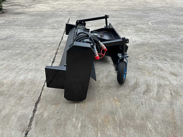 Giyi - 2026 - lpr71 - verticuteermachine - afbeelding 4 van  15