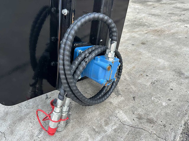Giyi - 2026 - pr71 - verticuteermachine voor schranklader - afbeelding 4 van  16