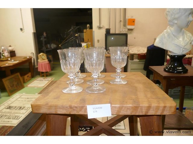 Glaasjes in kristal - afbeelding 1 van  2