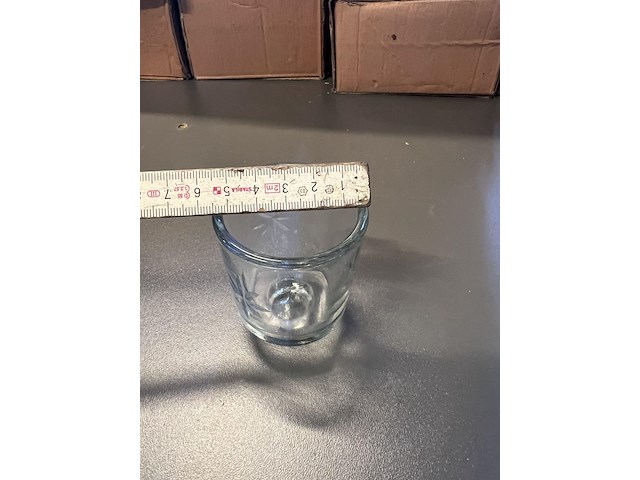 Glaasjes - afbeelding 5 van  6