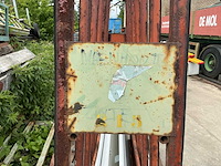 Glasbak met sectionale poort elementen - afbeelding 3 van  7