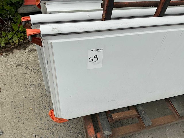 Glasbak met sectionale poort elementen - afbeelding 7 van  7
