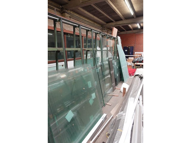 Glasblok met inhoud - afbeelding 4 van  4