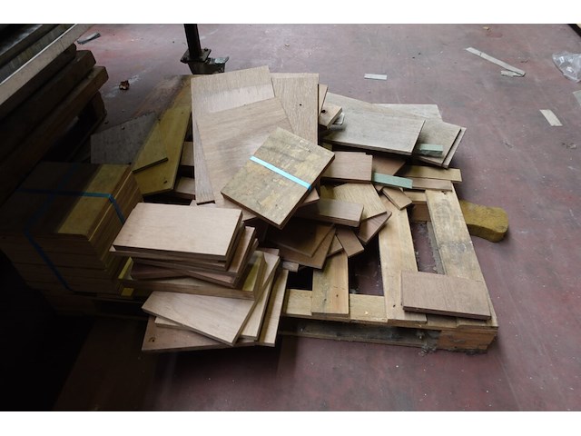 Glasblok met inhoud - afbeelding 2 van  10