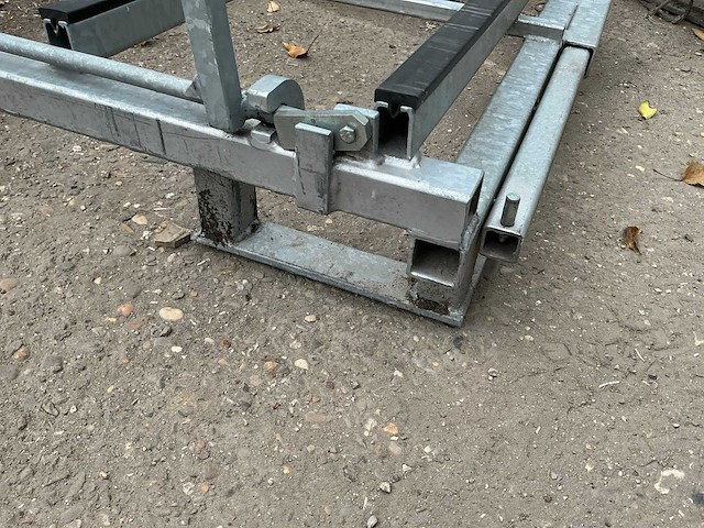 Glasbok - afbeelding 6 van  6