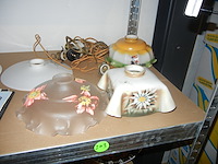 Glaskappen verlichting + oorlogsboek en oorlogsprent - afbeelding 1 van  3