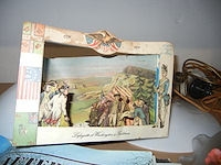 Glaskappen verlichting + oorlogsboek en oorlogsprent - afbeelding 3 van  3