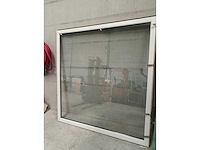 Glassidentity - window - 2 meter x 2.12 meter - afbeelding 1 van  8