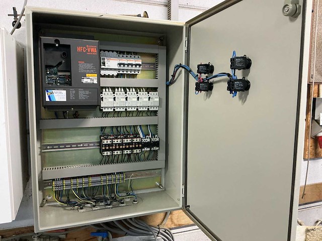 Glasslijpmachines met diamantschijf (2x) - afbeelding 8 van  17