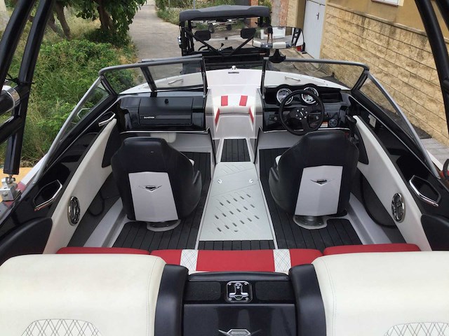 Glastron gts-boot - afbeelding 6 van  11