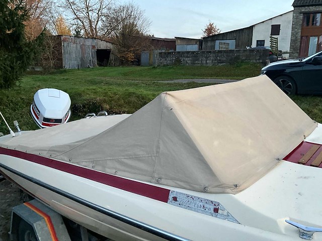 Glastron v-162 futura speedboot - afbeelding 44 van  55