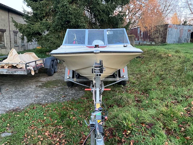 Glastron v-162 futura speedboot - afbeelding 55 van  55