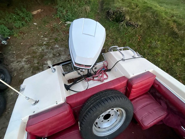 Glastron v-162 futura speedboot - afbeelding 4 van  18