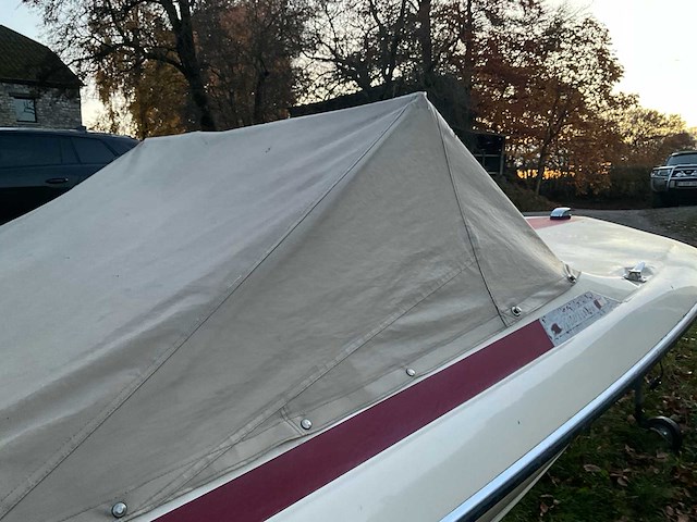 Glastron v-162 futura speedboot - afbeelding 12 van  18