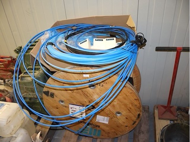 Glasvezelkabel op rol - afbeelding 2 van  8