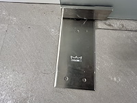 Glaswand met pivotdeur - afbeelding 5 van  7