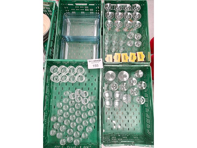 Glaswerk: partij glaswerk - afbeelding 1 van  6