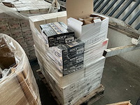 Glaswerk, soepkommen en diversen - afbeelding 1 van  11