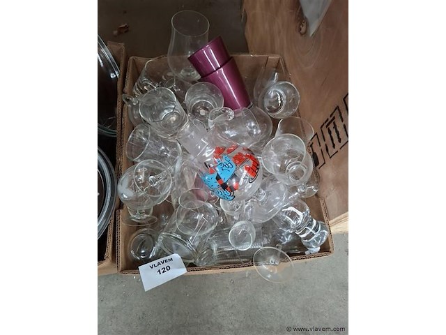 Glaswerk - afbeelding 1 van  1