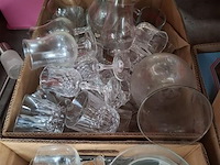 Glaswerk - afbeelding 2 van  2