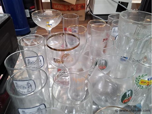 Glaswerk - afbeelding 2 van  5