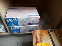 Glaswerk - afbeelding 2 van  4