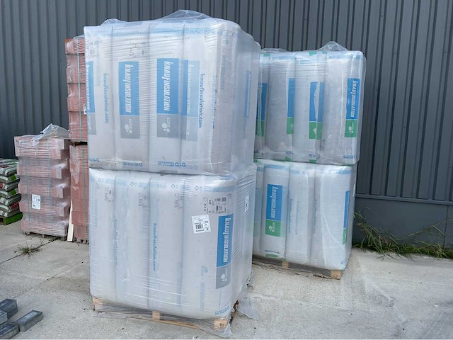 Glaswol 18 cm dik 60 m2 ( 10 rol ) - afbeelding 1 van  1