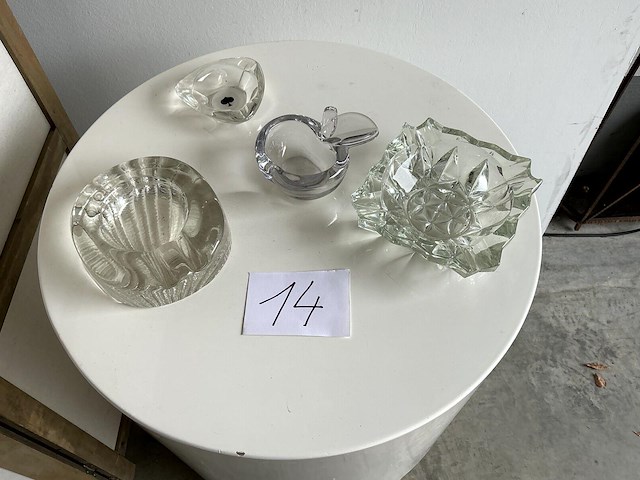 Glazen asbakken - afbeelding 1 van  1