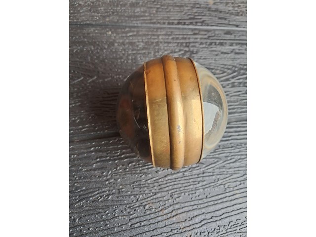 Glazen bol in koper en glas met uurwerk en duits ijzeren kruis uit 1939 - afbeelding 3 van  6