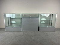 Glazen display kast - vitrinekasten (3x) - afbeelding 3 van  10