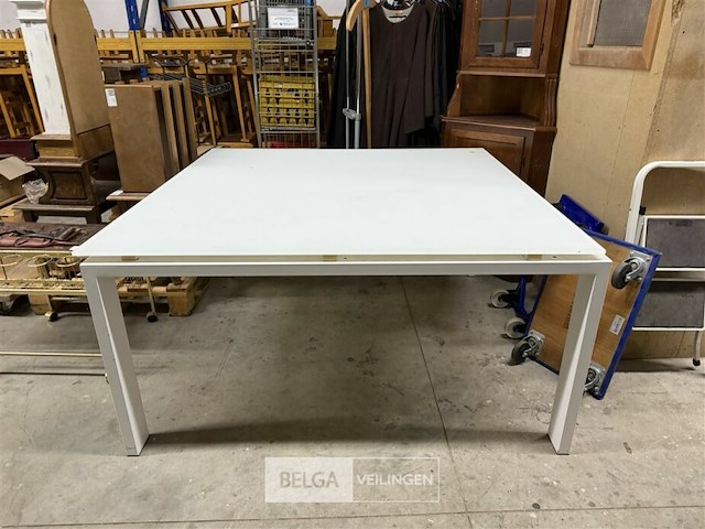 Glazen eettafel joly - afbeelding 1 van  3