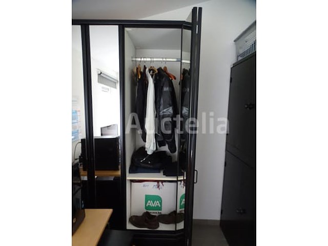 Glazen garderobe - afbeelding 5 van  5