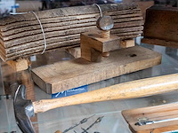 Glazen kast 1_2 schaven e.a. - afbeelding 2 van  4