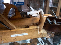 Glazen kast 1_schaven - afbeelding 1 van  2