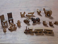 Glazen kast 2_miniaturen - afbeelding 7 van  7