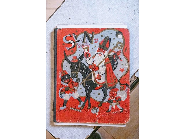 Glazen kast 3_bureaugerief - afbeelding 8 van  9