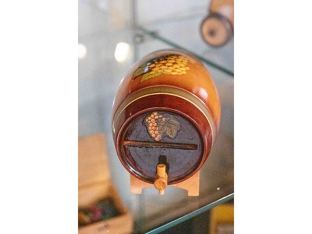 Glazen kast 3_houten boekenhouder e.a. - afbeelding 3 van  8