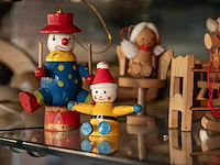 Glazen kast 3_kerst- en andere miniaturen - afbeelding 3 van  10