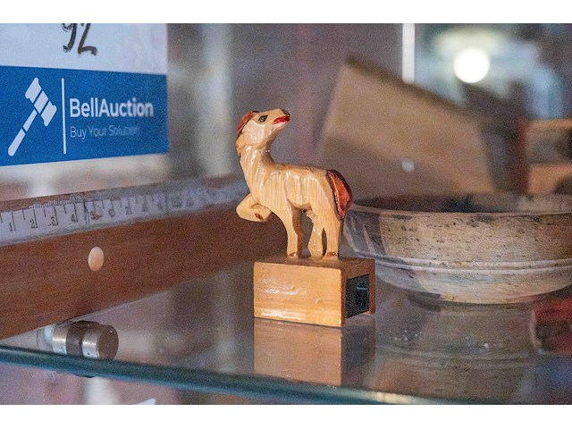 Glazen kast 3_schoolgerief - afbeelding 3 van  5