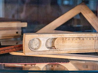 Glazen kast 3_schoolgerief - afbeelding 5 van  5