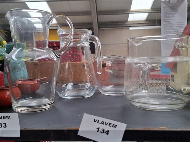 Glazen kruik - afbeelding 1 van  1